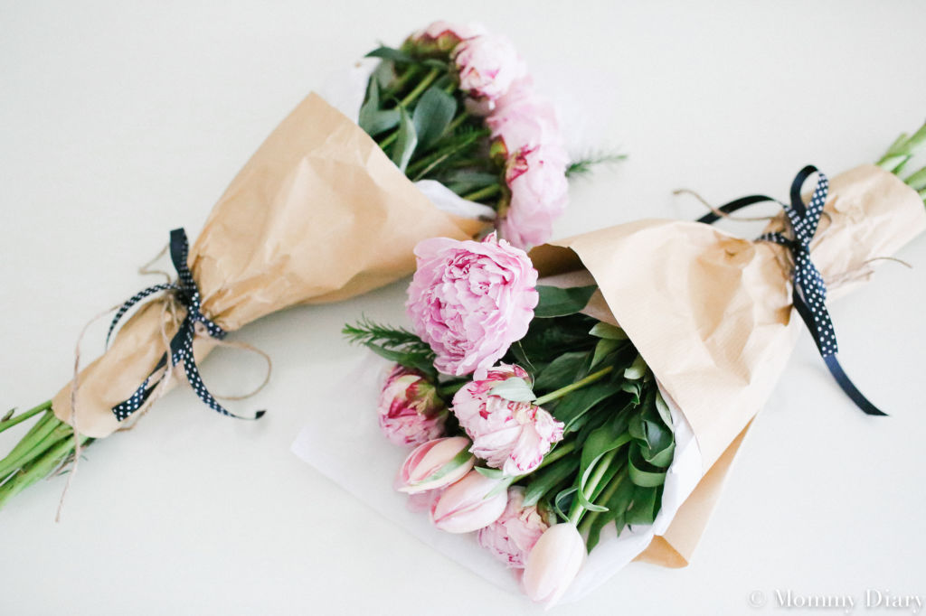 How To Make A Peony + Tulip Bouquet