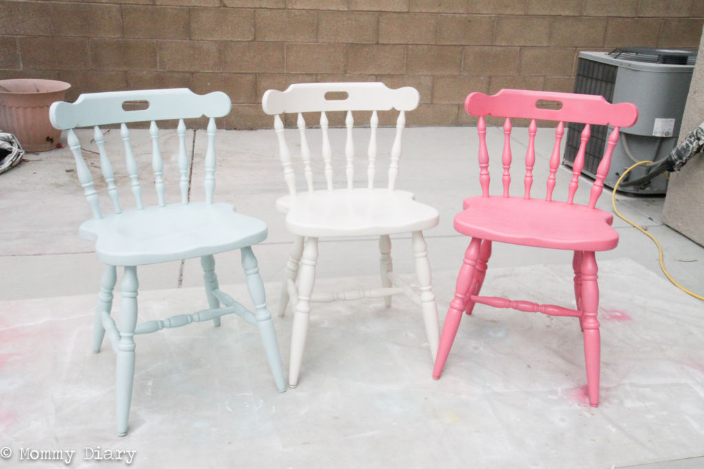 spraypainting-chairs-table-diy (9 of 1)