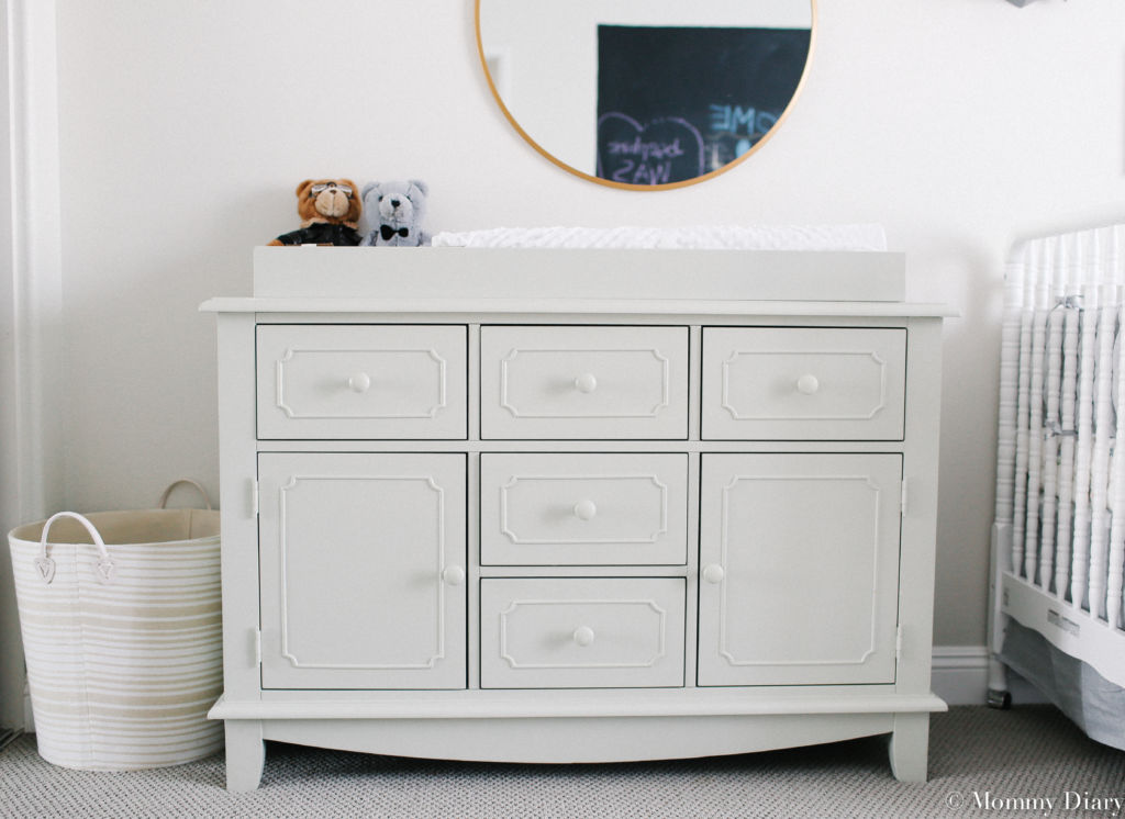 million-dollar-baby-dresser-nursery