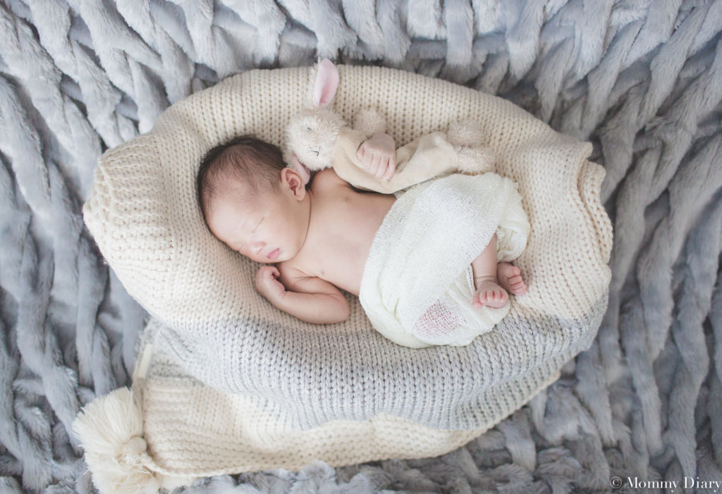 Super-Simple Newborn Poses Guaranteed To Delight New Parents