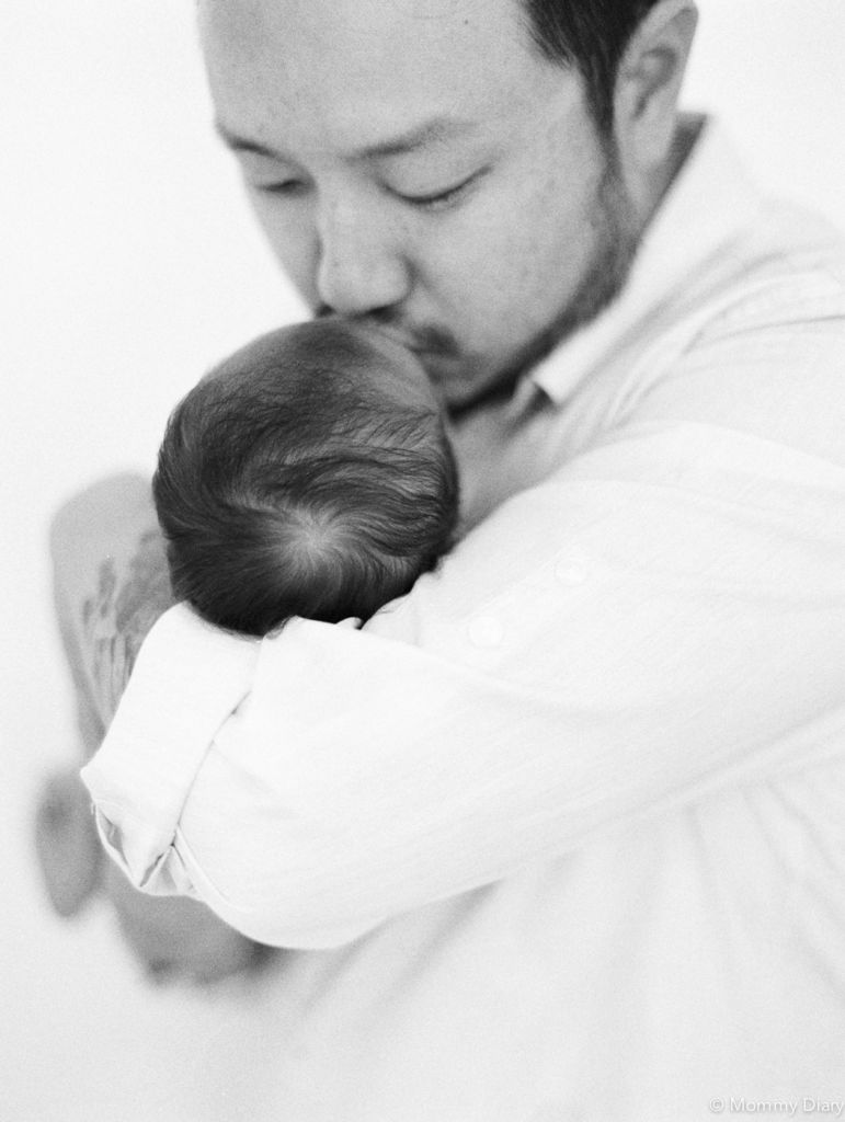 father-son-newborn-photography