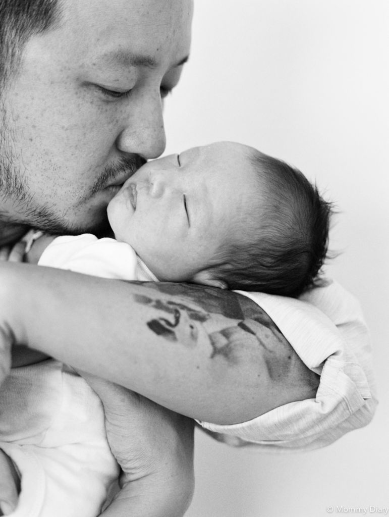 father-son-newborn-photography