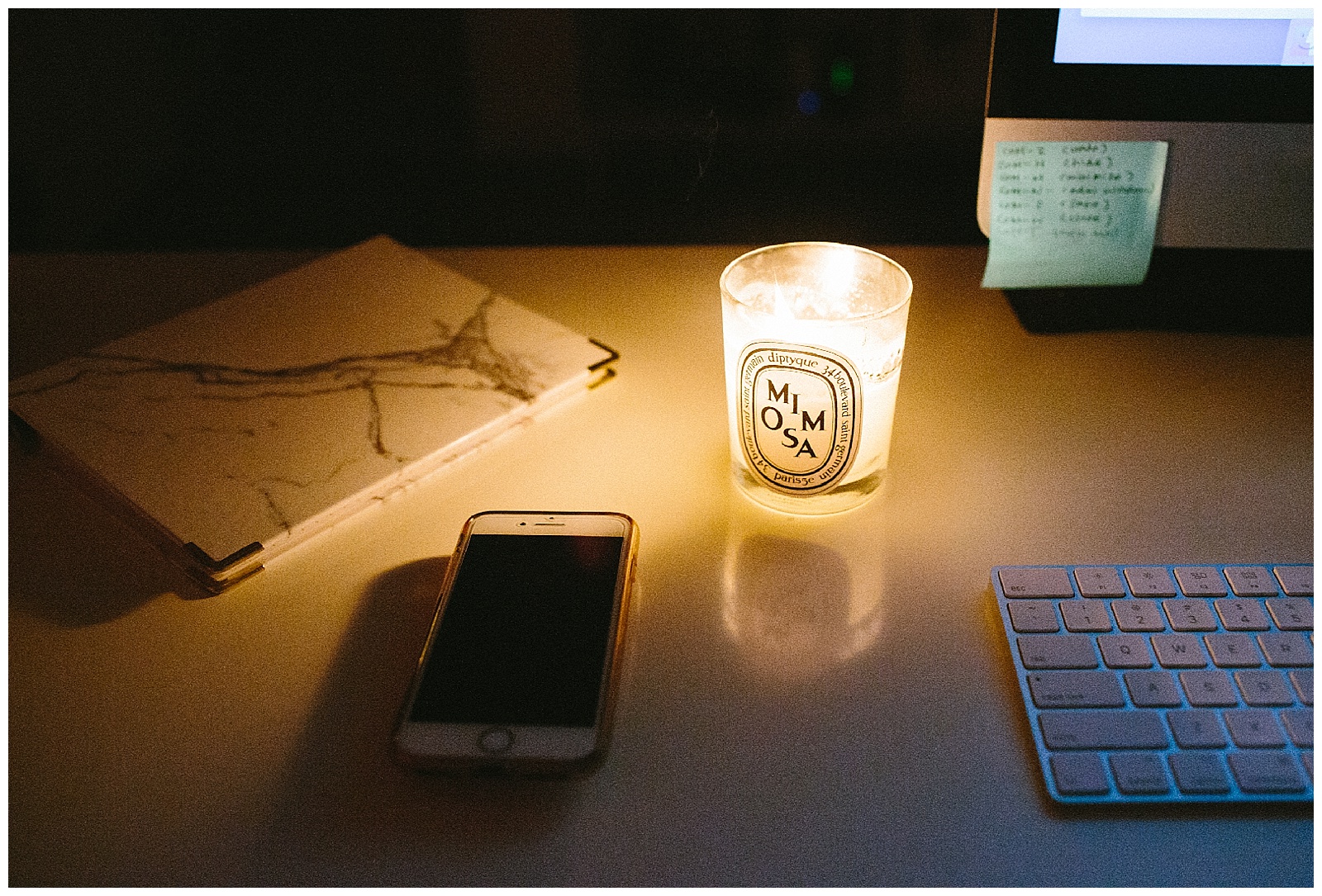 mommy-diary-desk-night