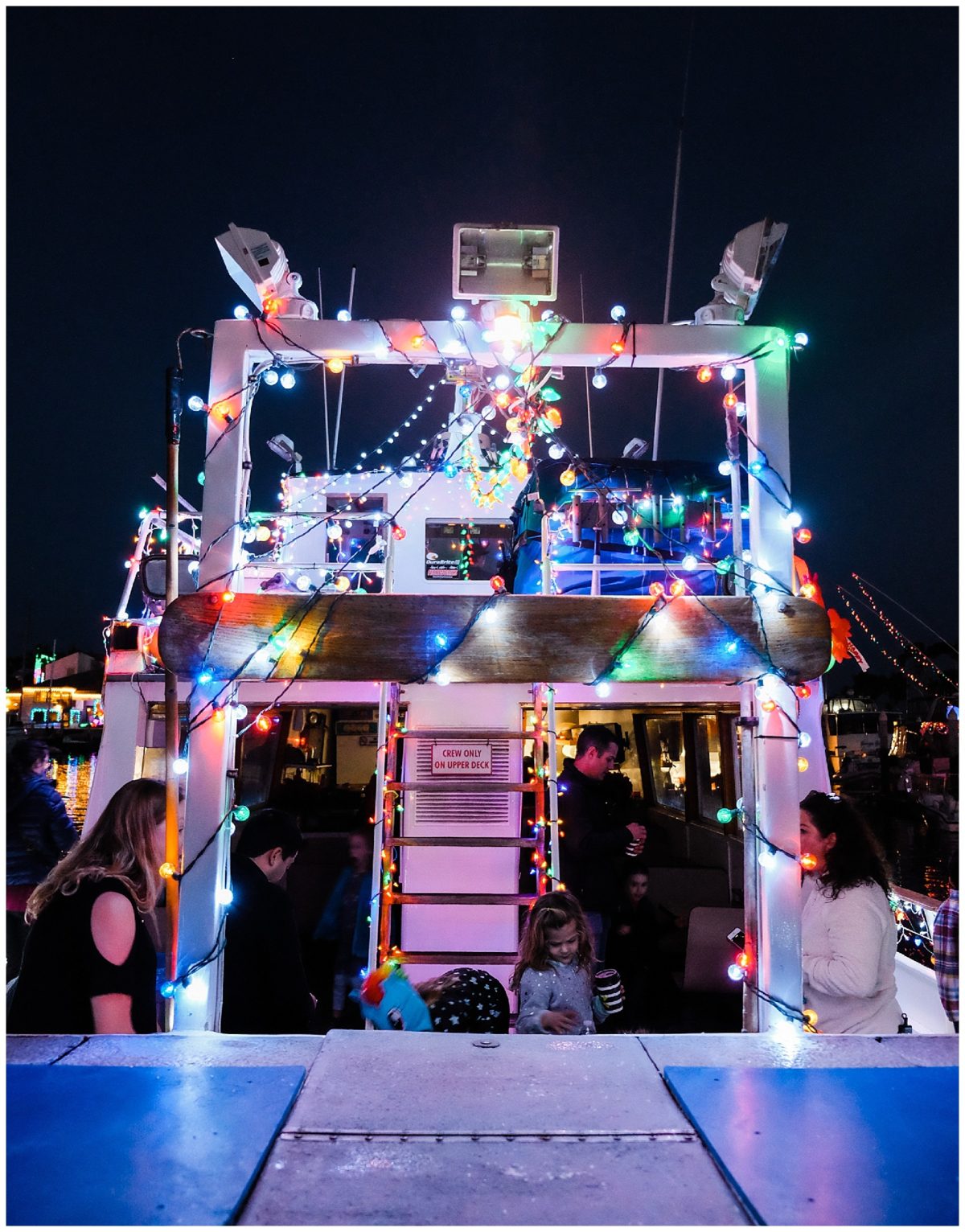 Holiday Fun At Dana Point Harbor Boat Parade Of Lights Mommy Diary