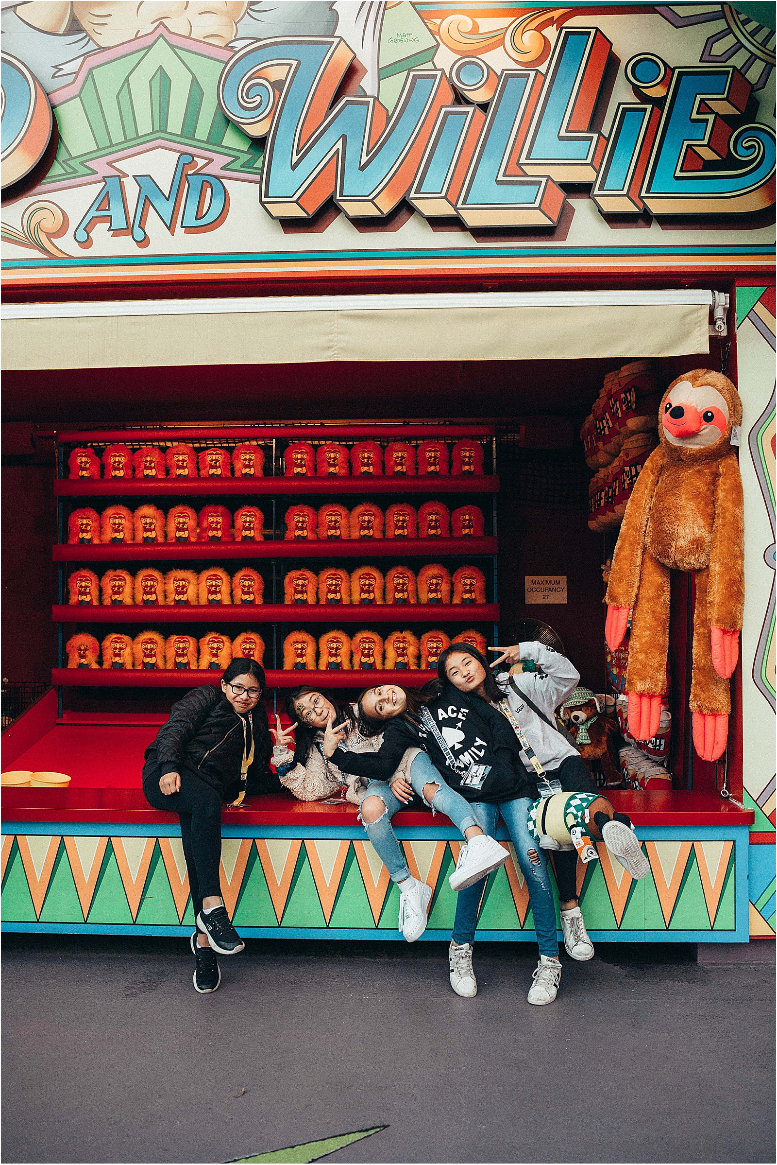 Krustyland carnival booths