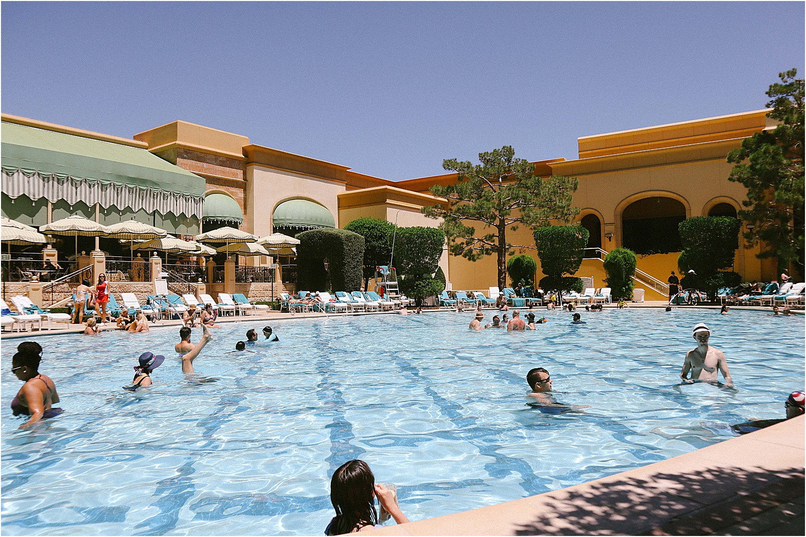 Best Family Pools in Las Vegas for Kids