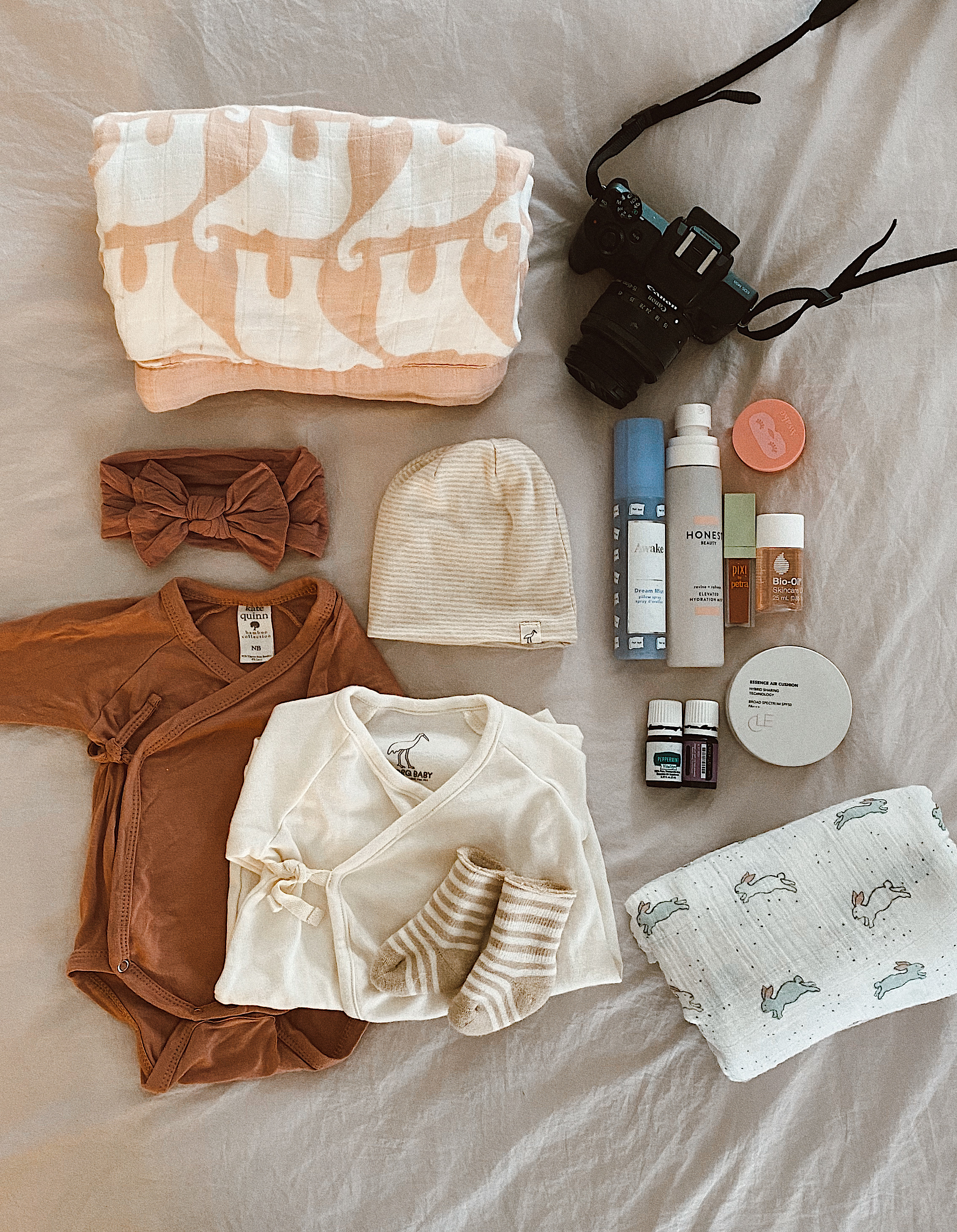 Hospital Bag Checklist: What to Pack in Your Hospital Bag