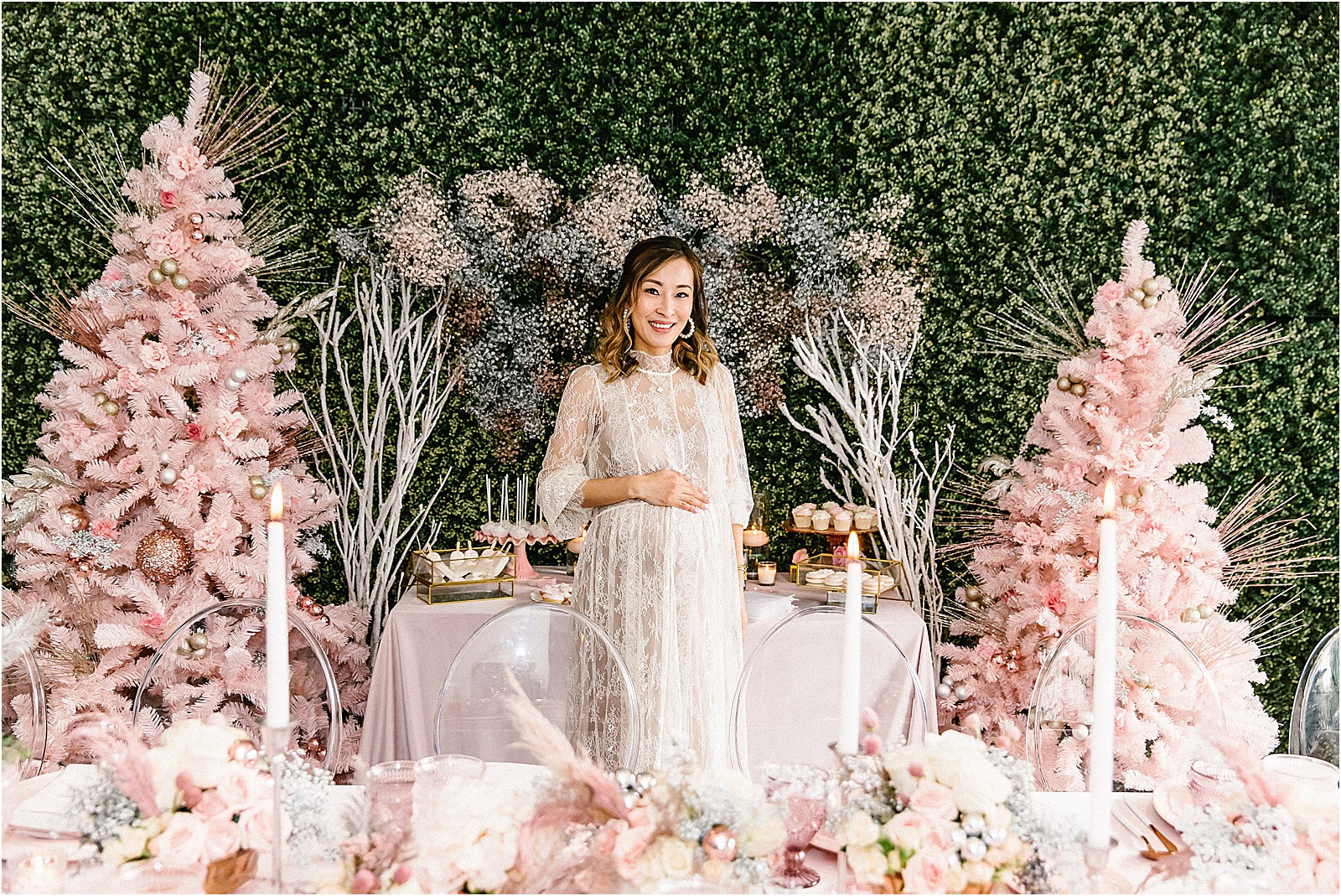 Pink Christmas Table Decorations: A Pink Wonderland Dinner - The Pink Dream