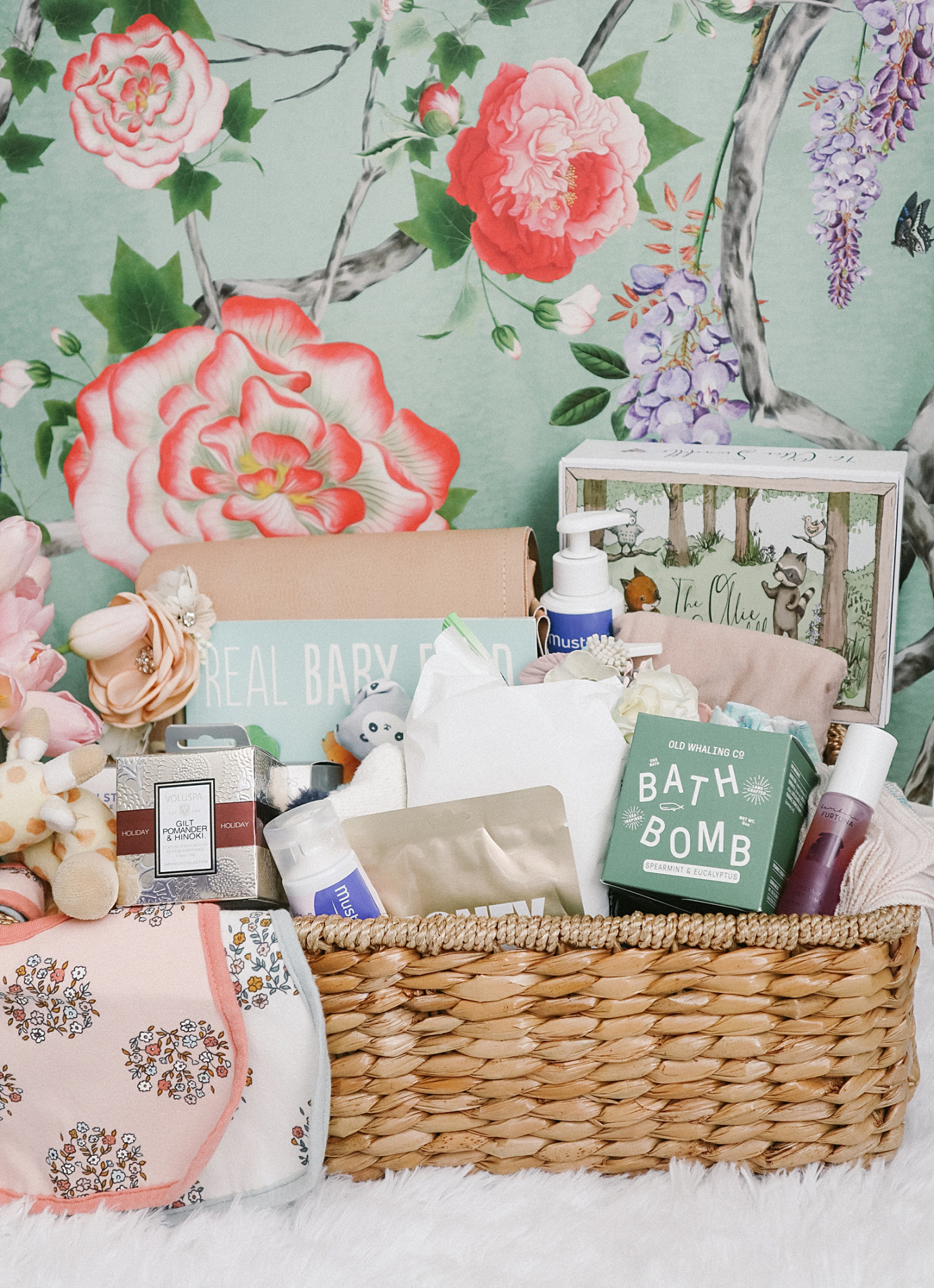DIY Babyshower Newborn Gift Basket Ideas