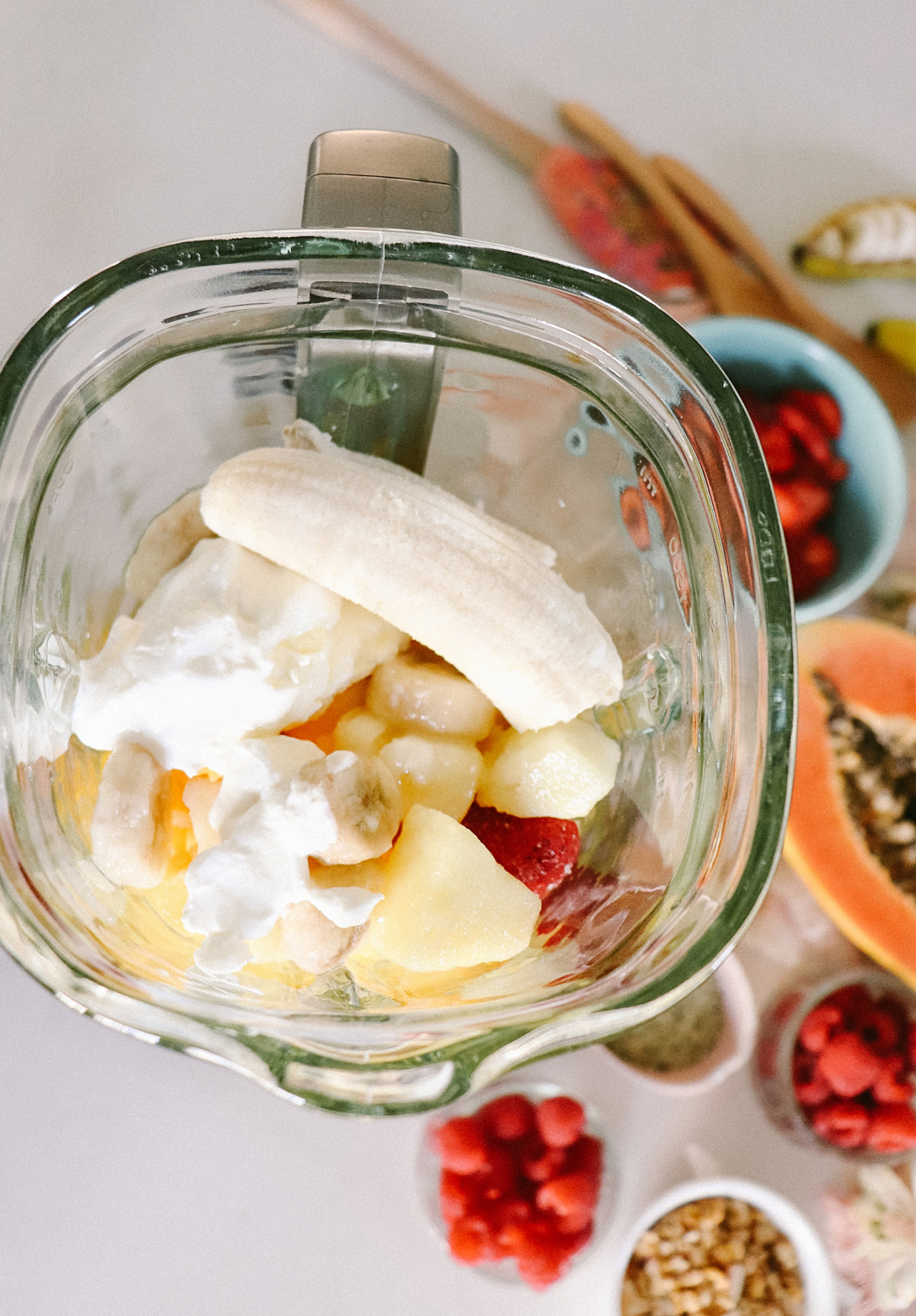 Smoothie Bowl ingredients in blender