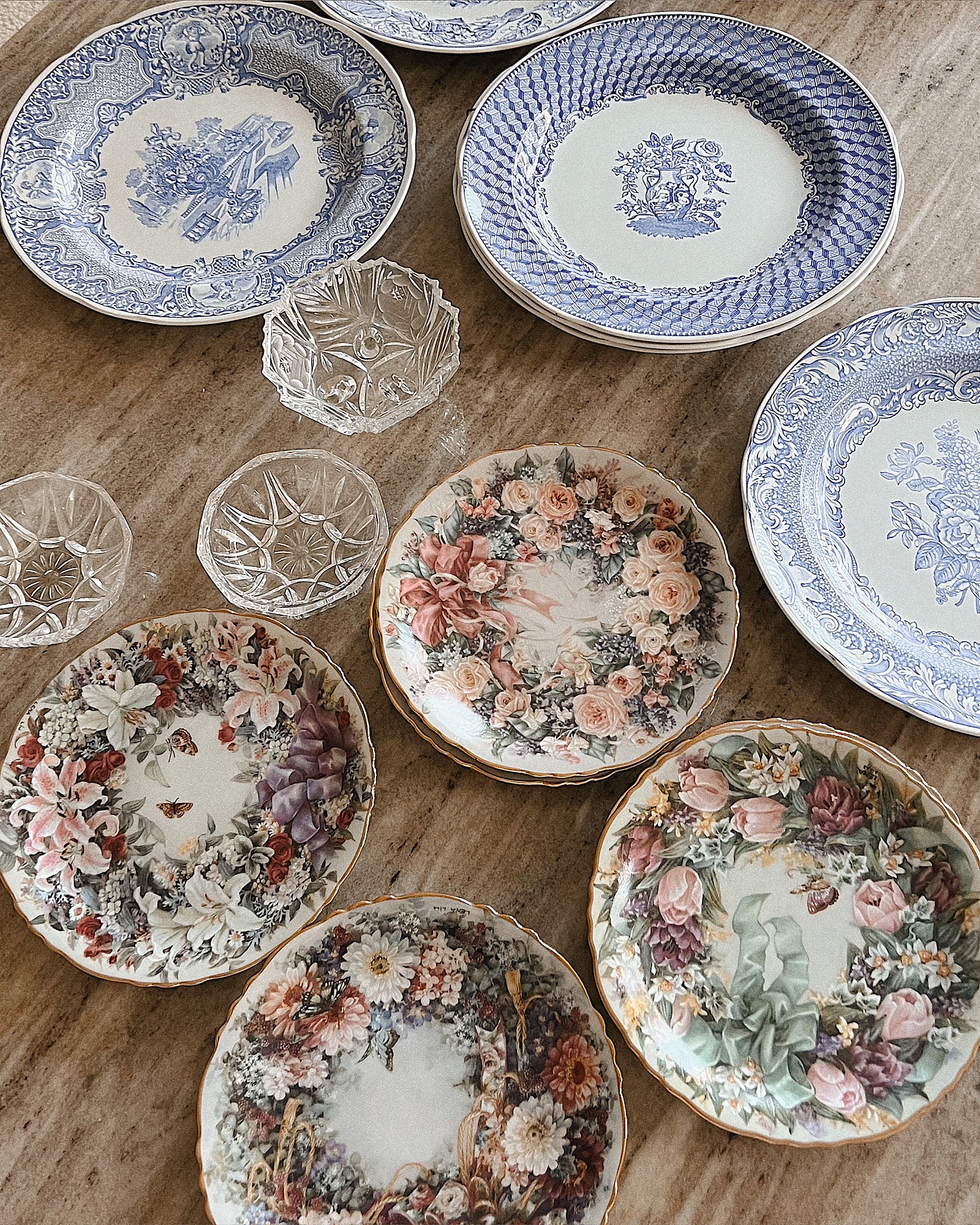 Thrift decor accents and tableware