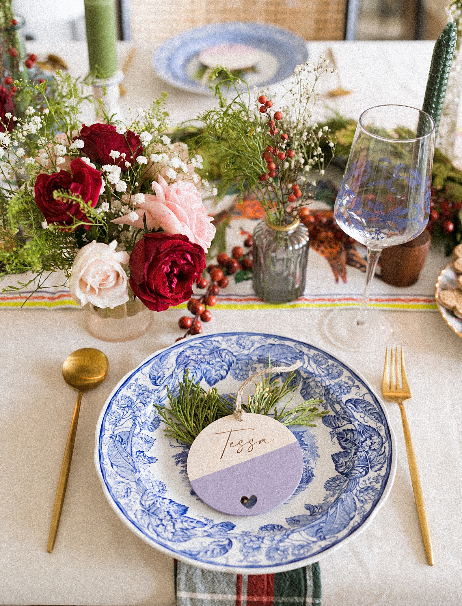 Colorful Vintage Holiday Tablescape