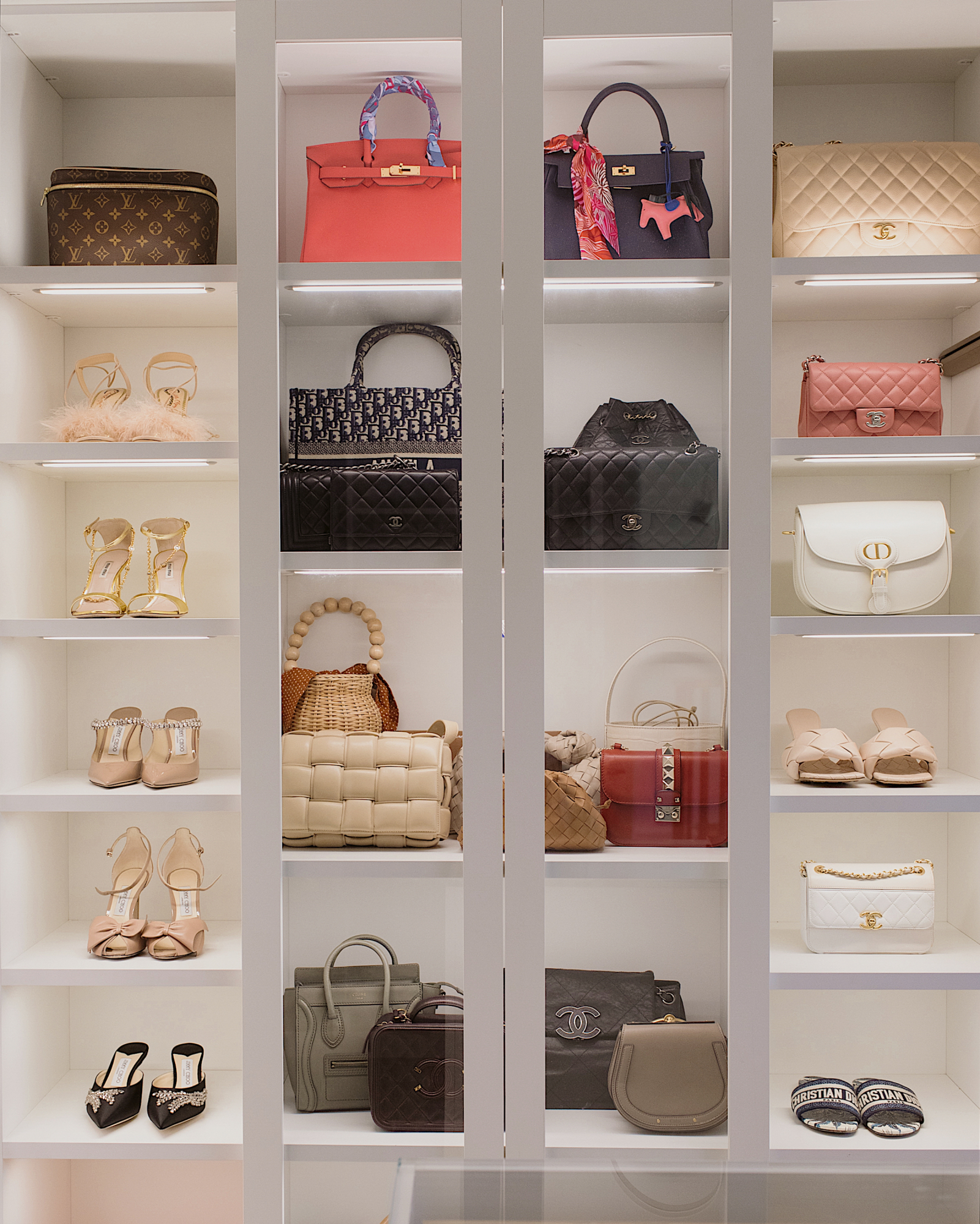 Dream luxury closet  Handbag storage, Handbag display, Bag closet