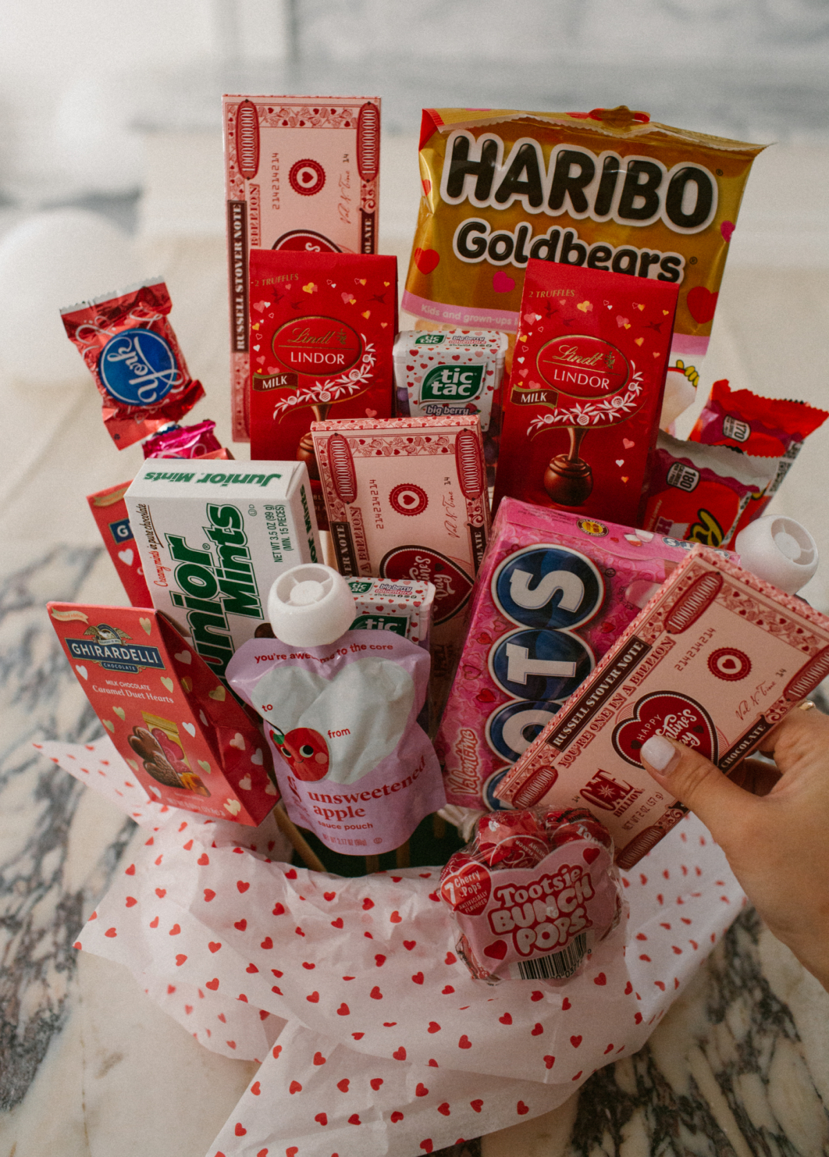 Easy DIY Valentine's Day Candy Basket + Free Printable! ⋆ Brite and Bubbly