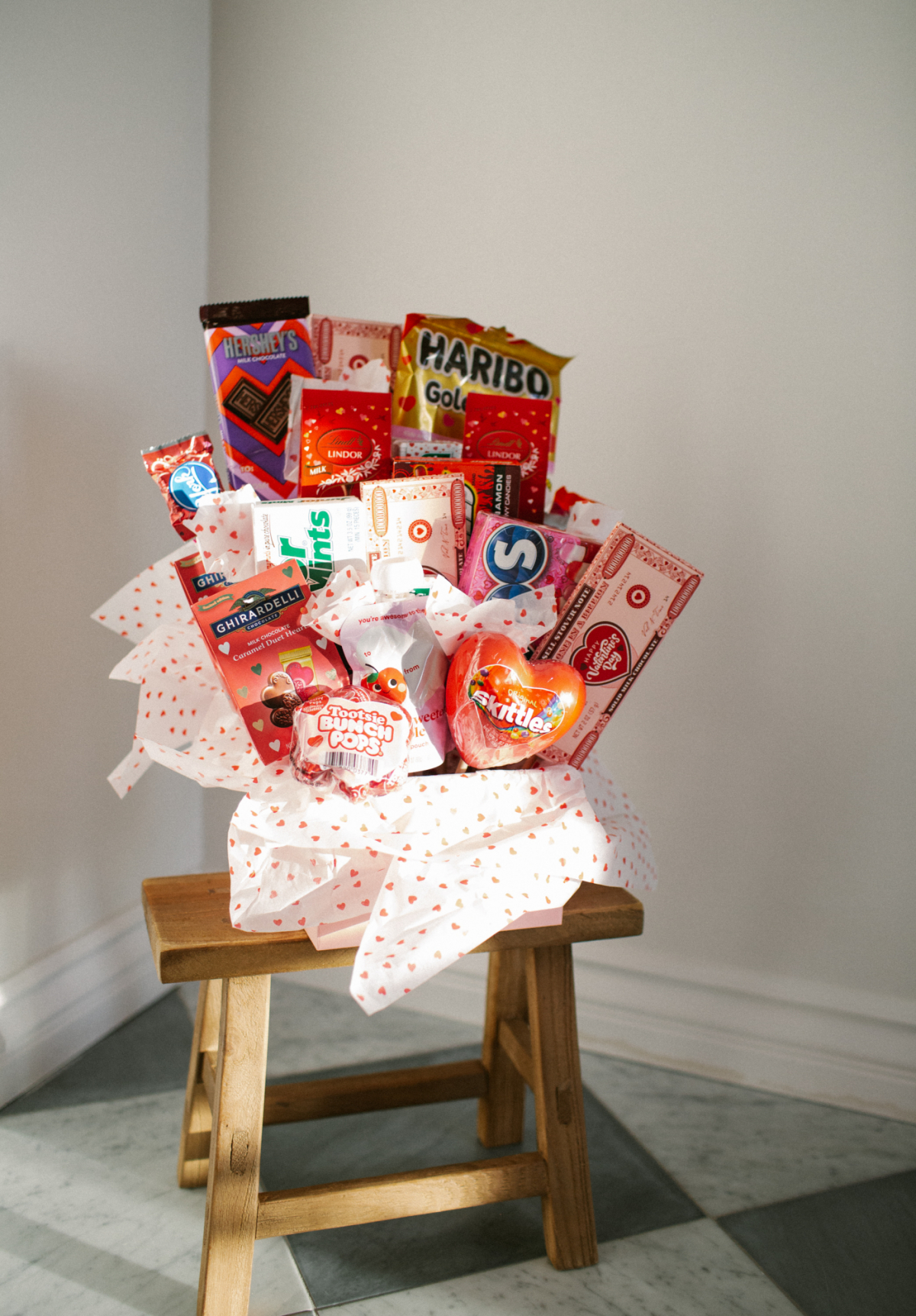 DIY Valentine's Day Candy Bouquet Box