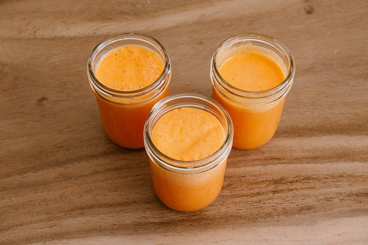 https://mommy-diary.com/wp-content/uploads/2022/06/healthy-juice-at-home_0005-1200x801.jpg