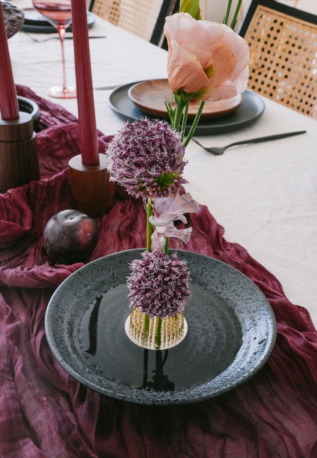 Mauve Fall Tablescape + Ikebana arrangement