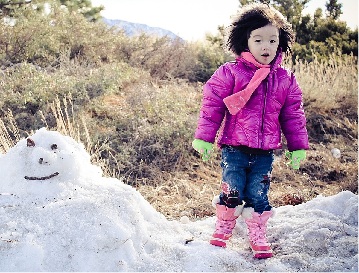 family-friendly snow day activities